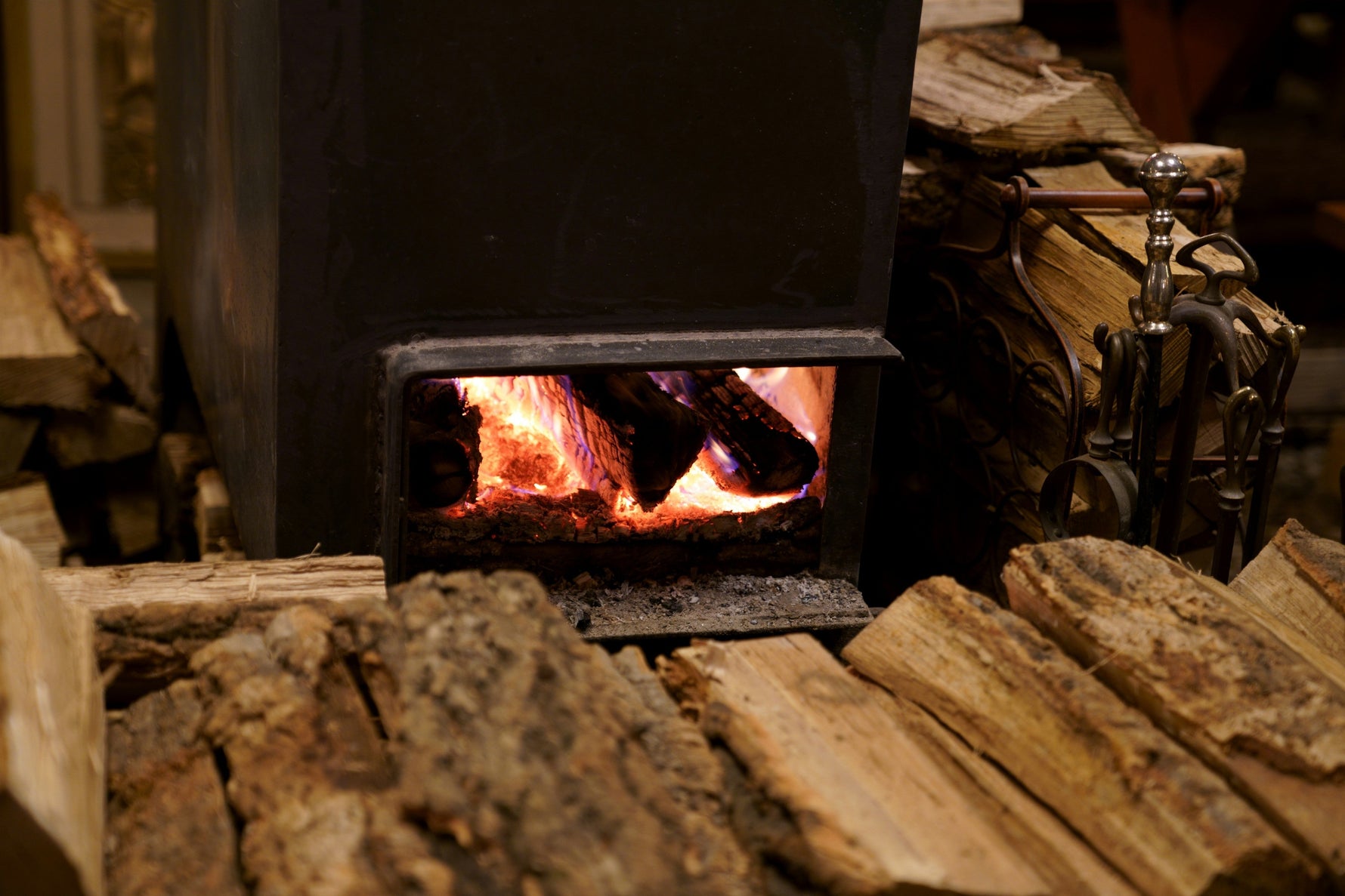 Wood Burner vs Gas Fire